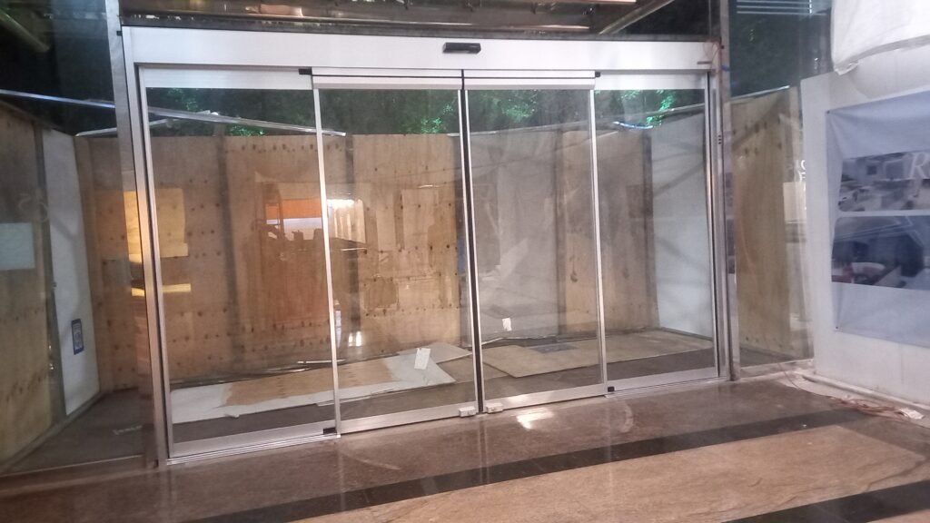 Instalación de puerta